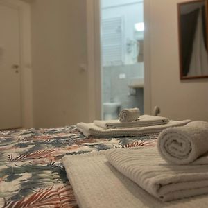 Camera con letto king size